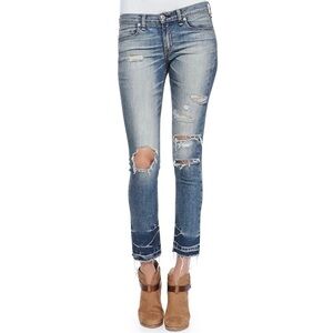 Sz28 Rag & Bone Crop Jean in Ensenada Wash, Factory Distressed in VGUC